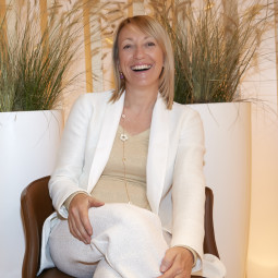 Roberta Scanavin
